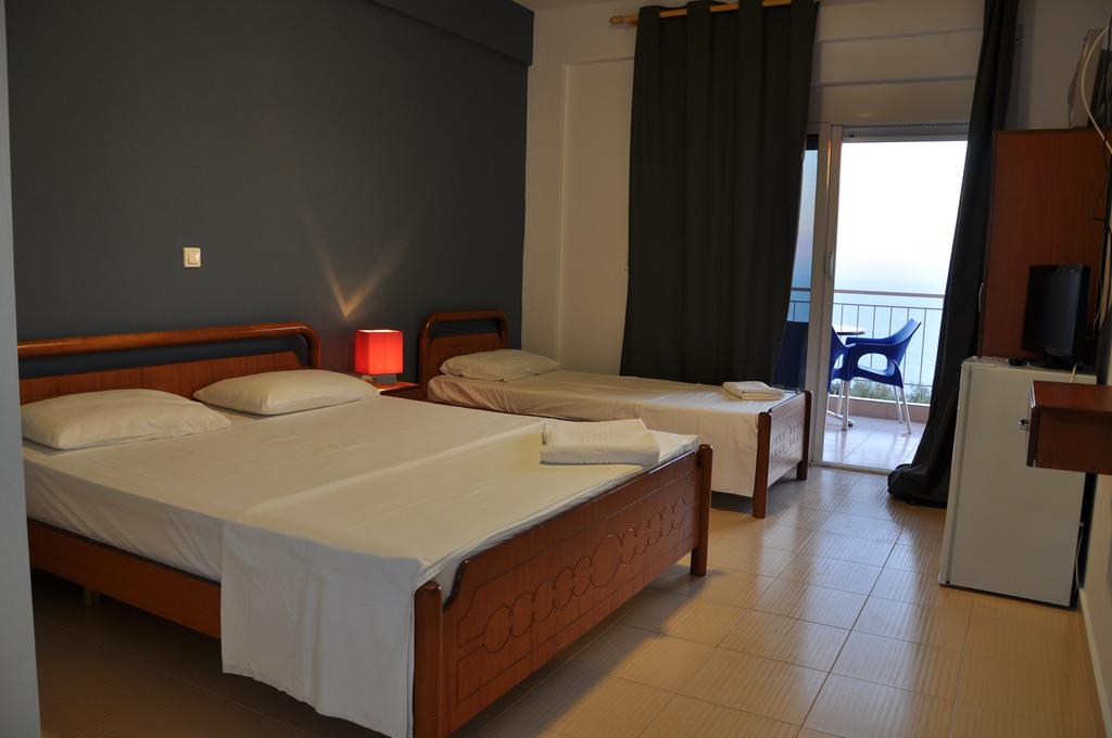 La Maroja View Hotel Dhërmi Quarto foto